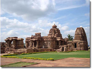 Templos Mallikarjuna y Kasivisvanatha de Pattadakal