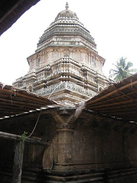Exterior Templo Mahabaleshwar
