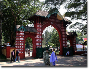 entrada al zoo de Trivandrum