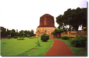 Estupa Dhamekh en Sarnath