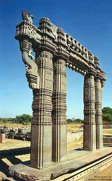 columnas en Warangal