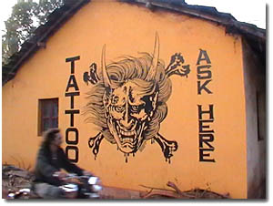 negocio de tatuaje en Anjuna
