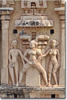 esculturas eroticas del templo de virupaksha