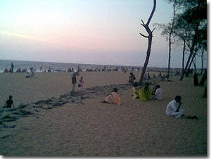 En la playa de Kozhikode