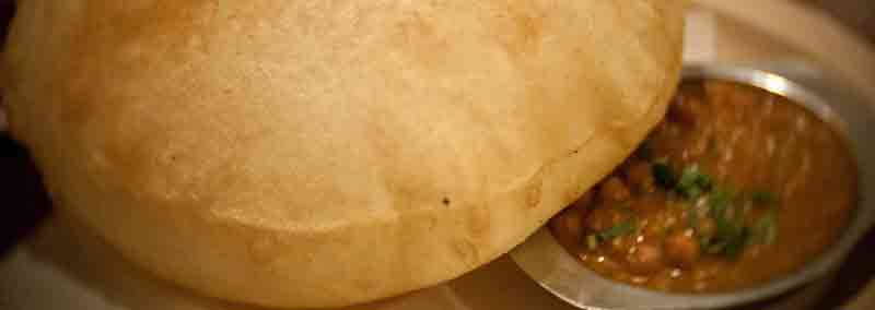 Bhatura – Pan indio en gastronomía con Viaje por India