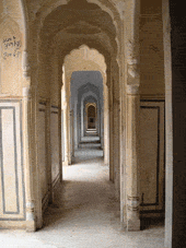 Pasillo del palacio Hawa Mahal