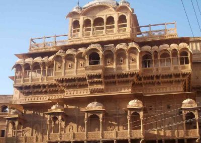 Fachada de un Havelis en Jaisalmer