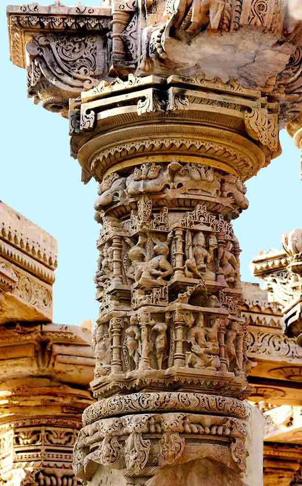 Pilar del templo Kiradu